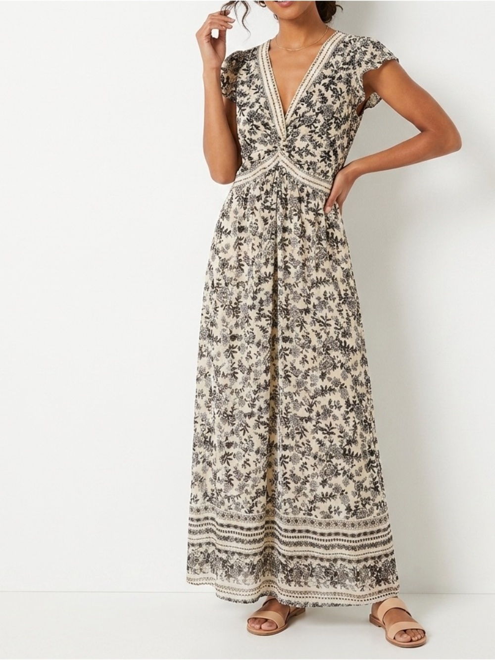 Nostalgia Black and Cream Floral Maxi Dress